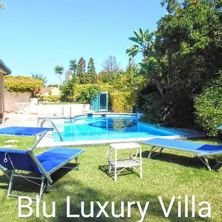 Blu Luxury * Brucoli