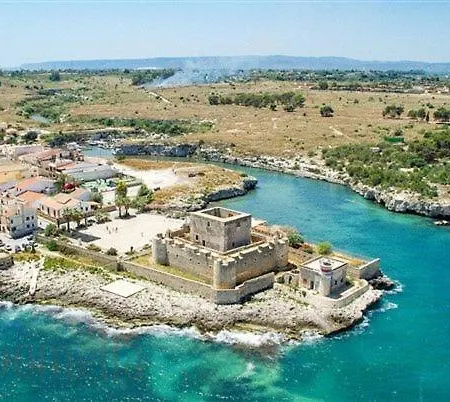 Blu Luxury Brucoli