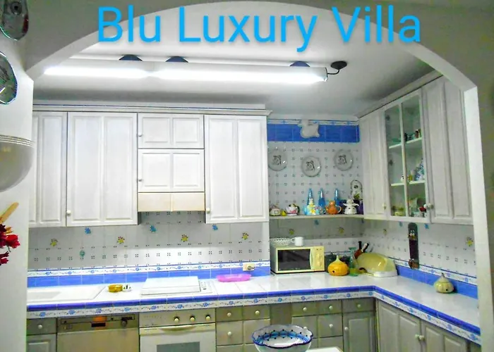 Blu Luxury וילה ברוקולי