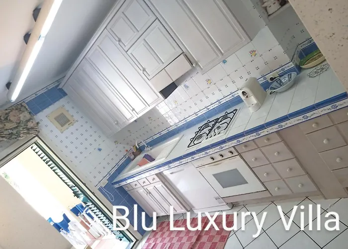Blu Luxury וילה ברוקולי