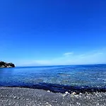 Blu Luxury Villa *